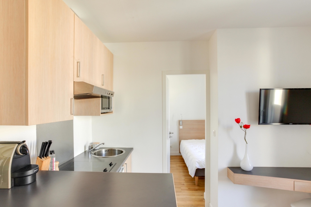 cuisine moderne et équipé dans appartement meublé
