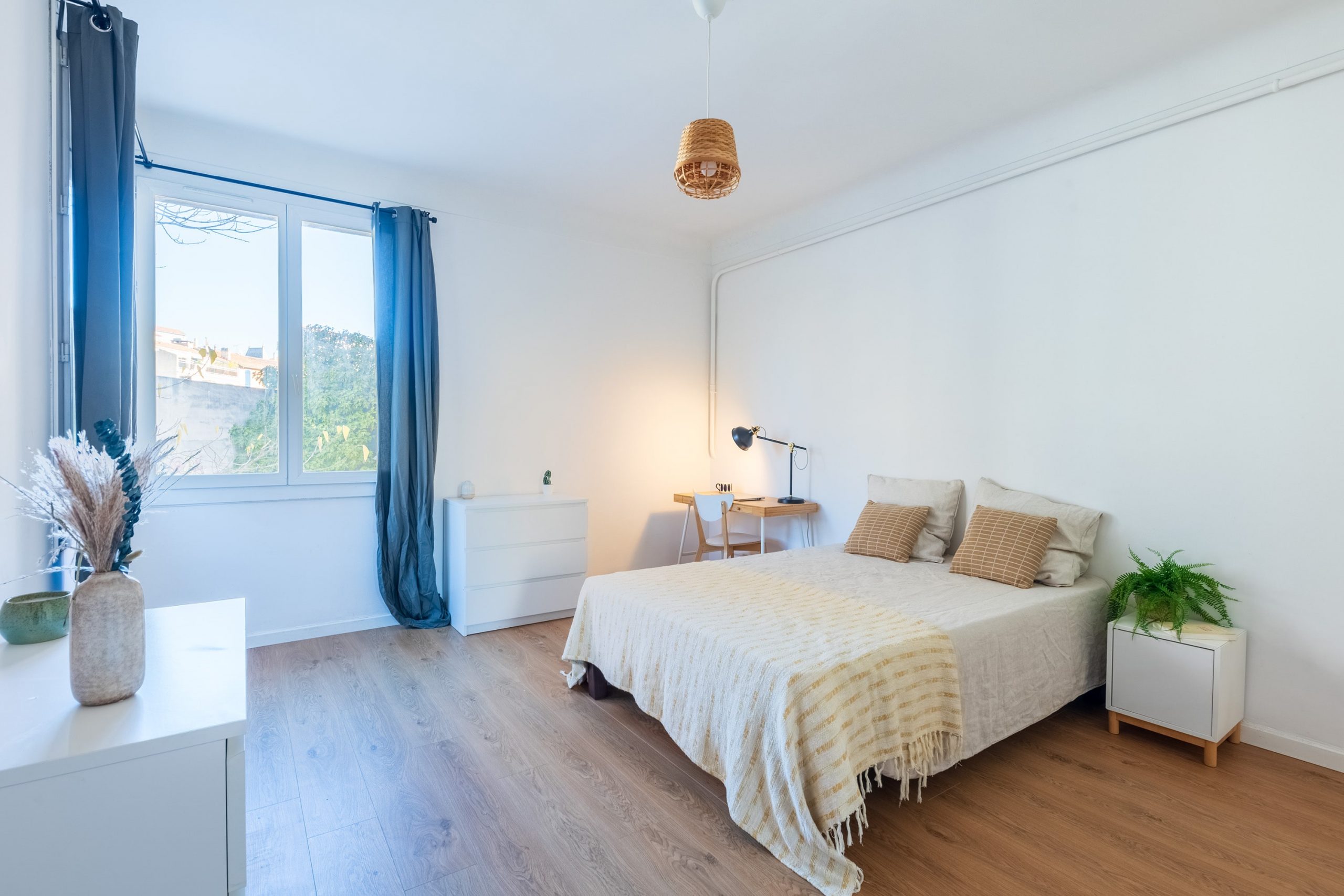 colocation-aix-blondel-chambre-3