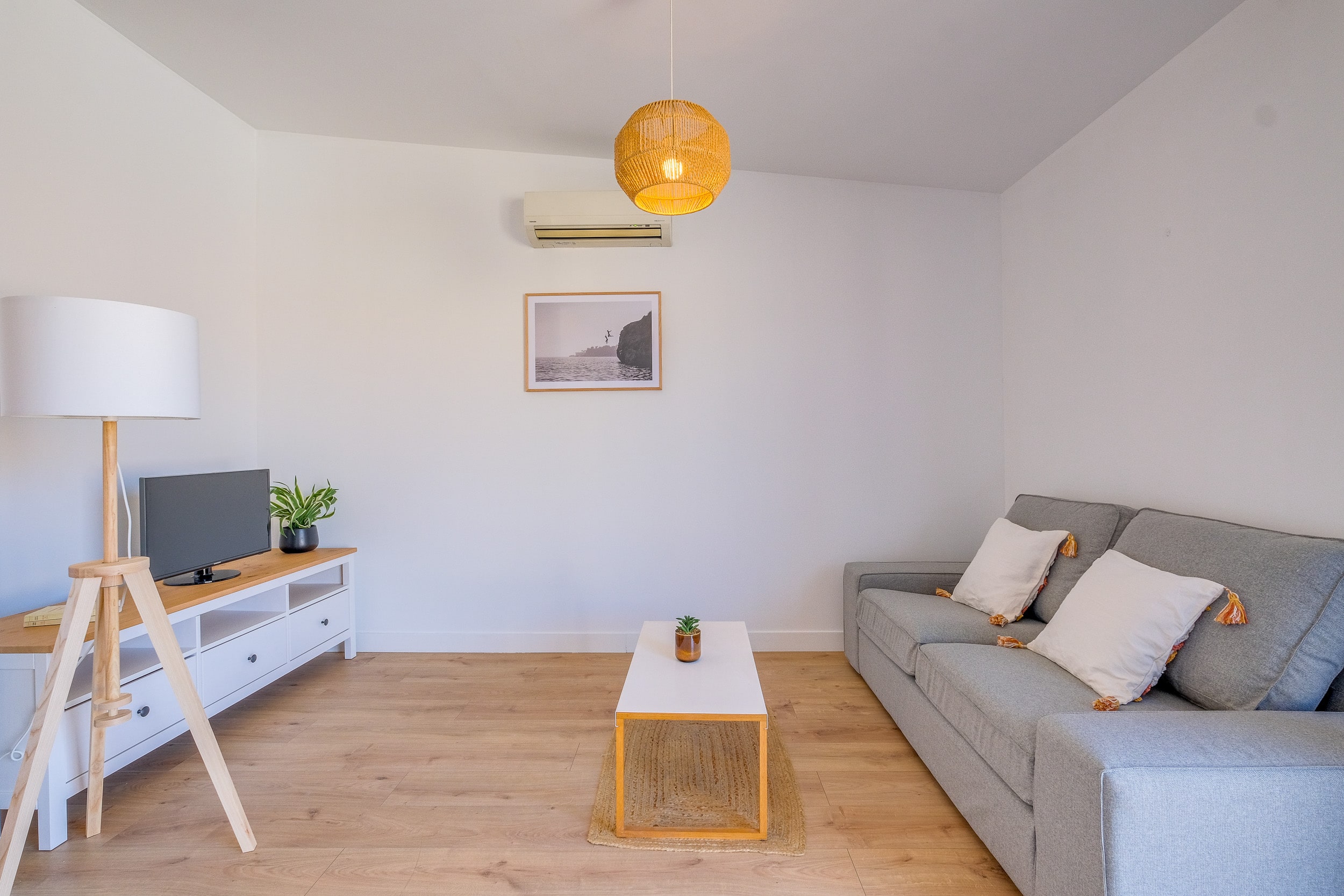 t2-marseille-coliving-fongate-salon