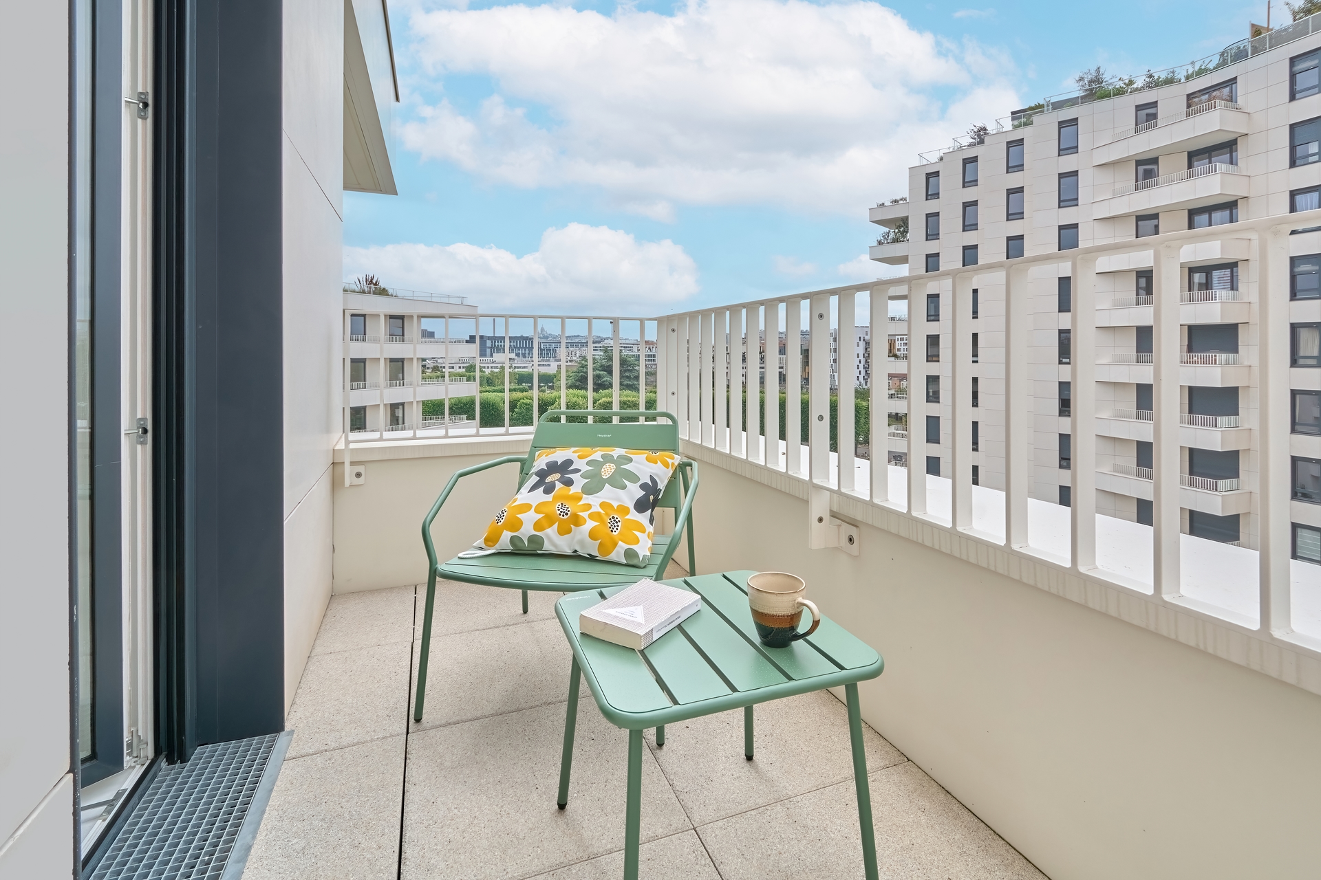 colocation-clichy-coliving-roguet-6-terrasse-vue