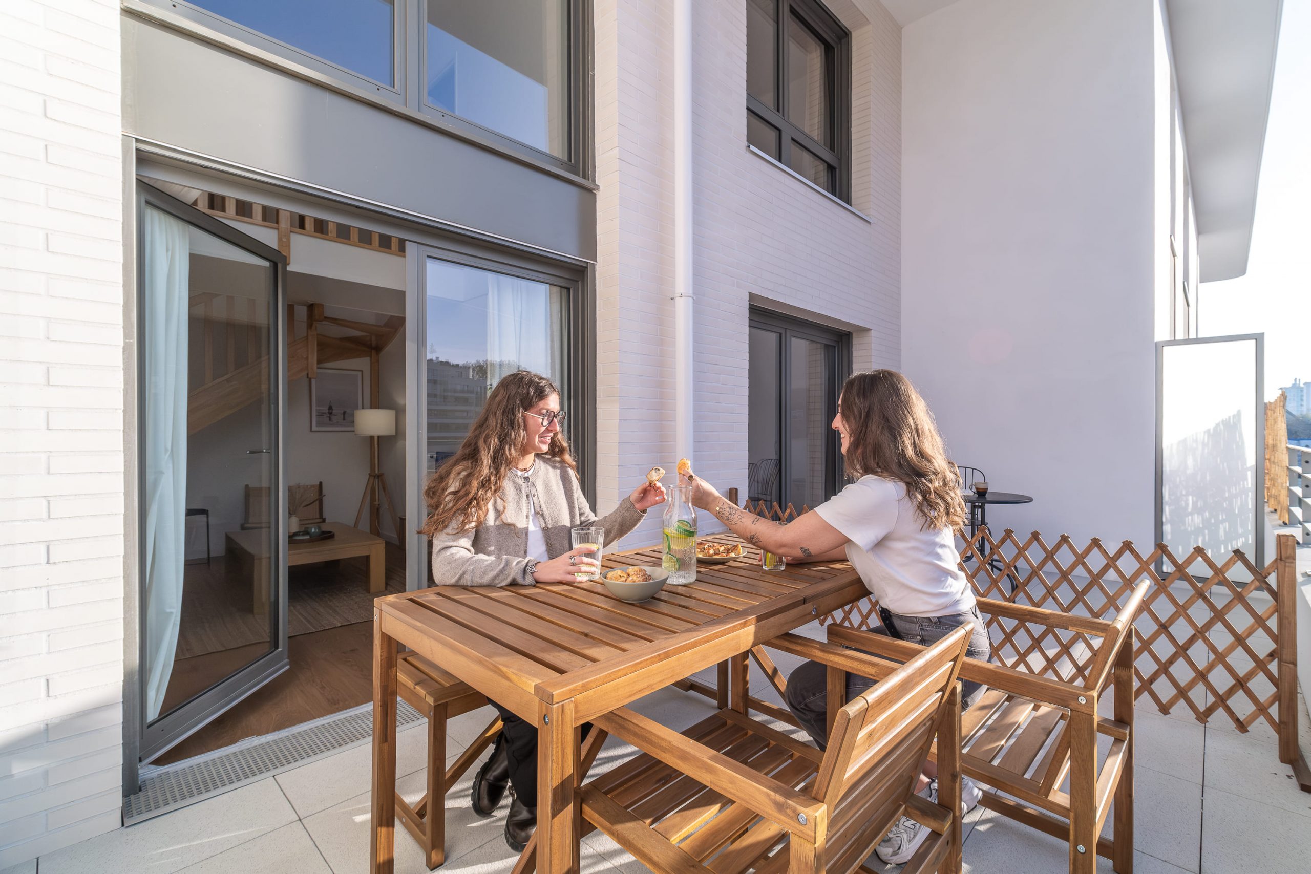 Colocation-colombes-coliving-varda-chambre-vue-terrasse